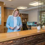 Aktivhotel Tuxerhof ホテル 3*