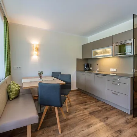 Hotell Aktivhotel Tuxerhof