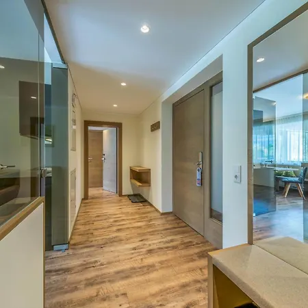 Hotell Aktivhotel Tuxerhof 3*