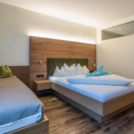 Hotell Aktivhotel Tuxerhof