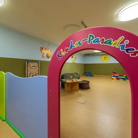 Aktivhotel Tuxerhof Hotell 3*