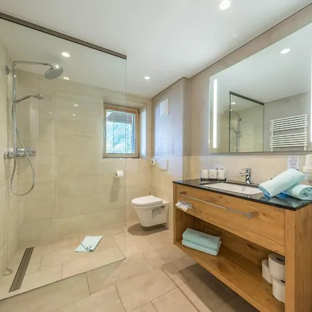 Aktivhotel Tuxerhof Hotell 3*