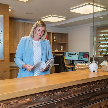 Aktivhotel Tuxerhof Hotell 3*