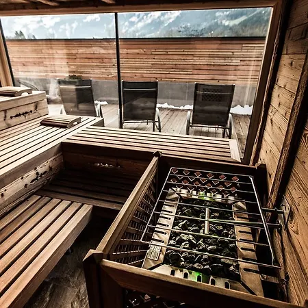 Aktivhotel Tuxerhof Цель-ам-Циллер