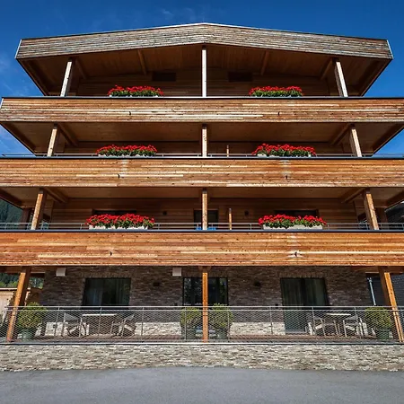 Aktivhotel Tuxerhof 젤암질러
