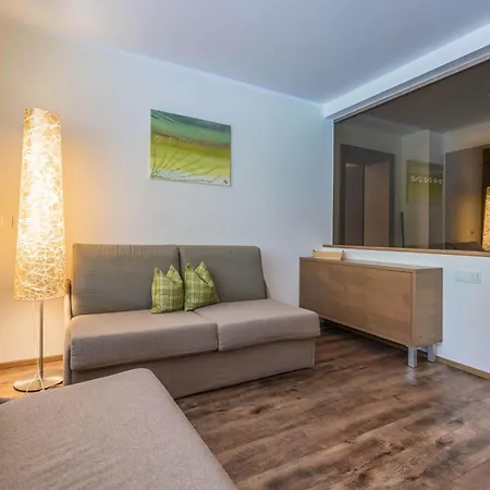 Aktivhotel Tuxerhof 호텔 젤암질러