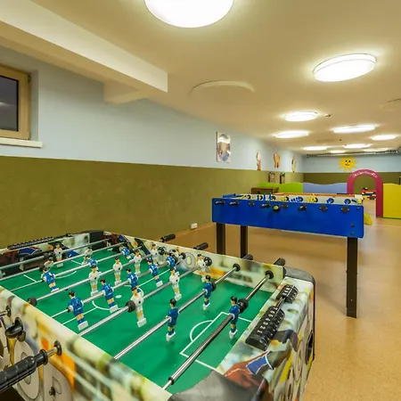 Aktivhotel Tuxerhof 젤암질러